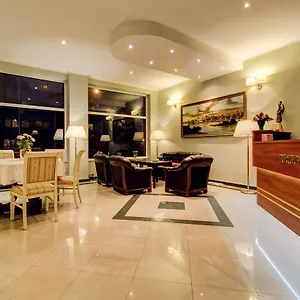 Alojamento de Acomodação e Pequeno-almoço Plaza