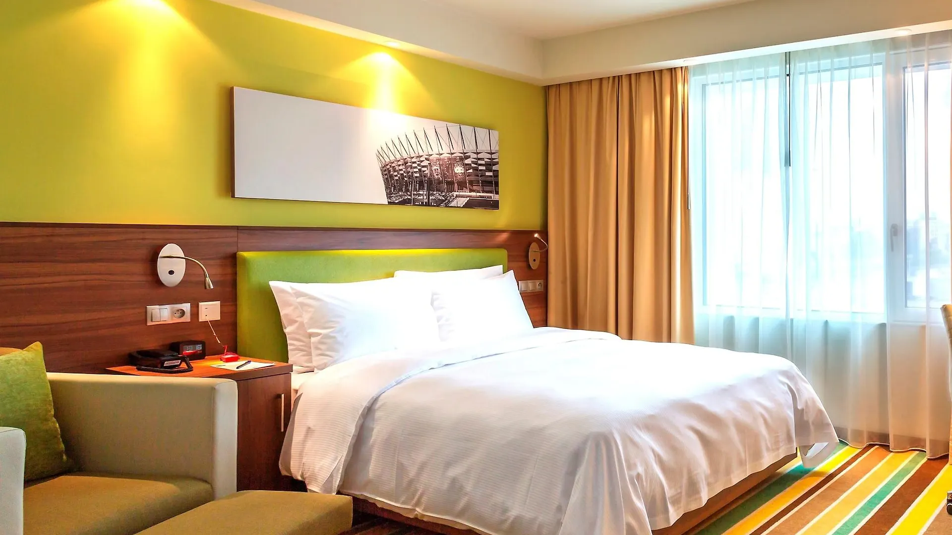 Hampton By Hilton Warsaw City Centre Otel
