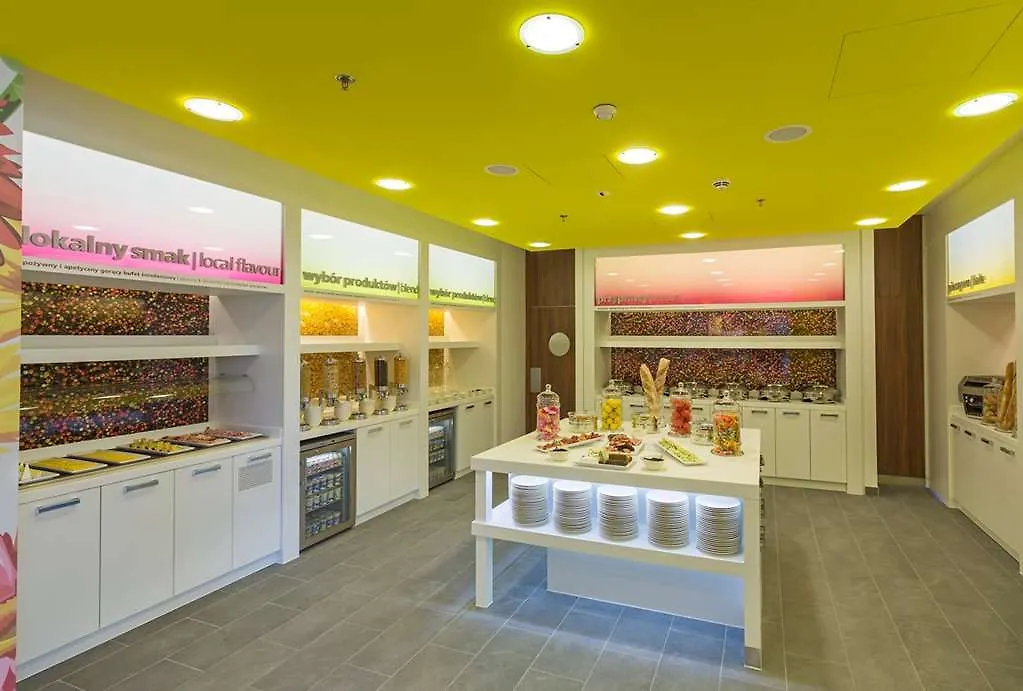 Hampton By Hilton Warsaw City Centre 3*,  Polonya