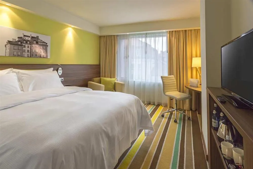 *** Otel Hampton By Hilton Warsaw City Centre Polonya